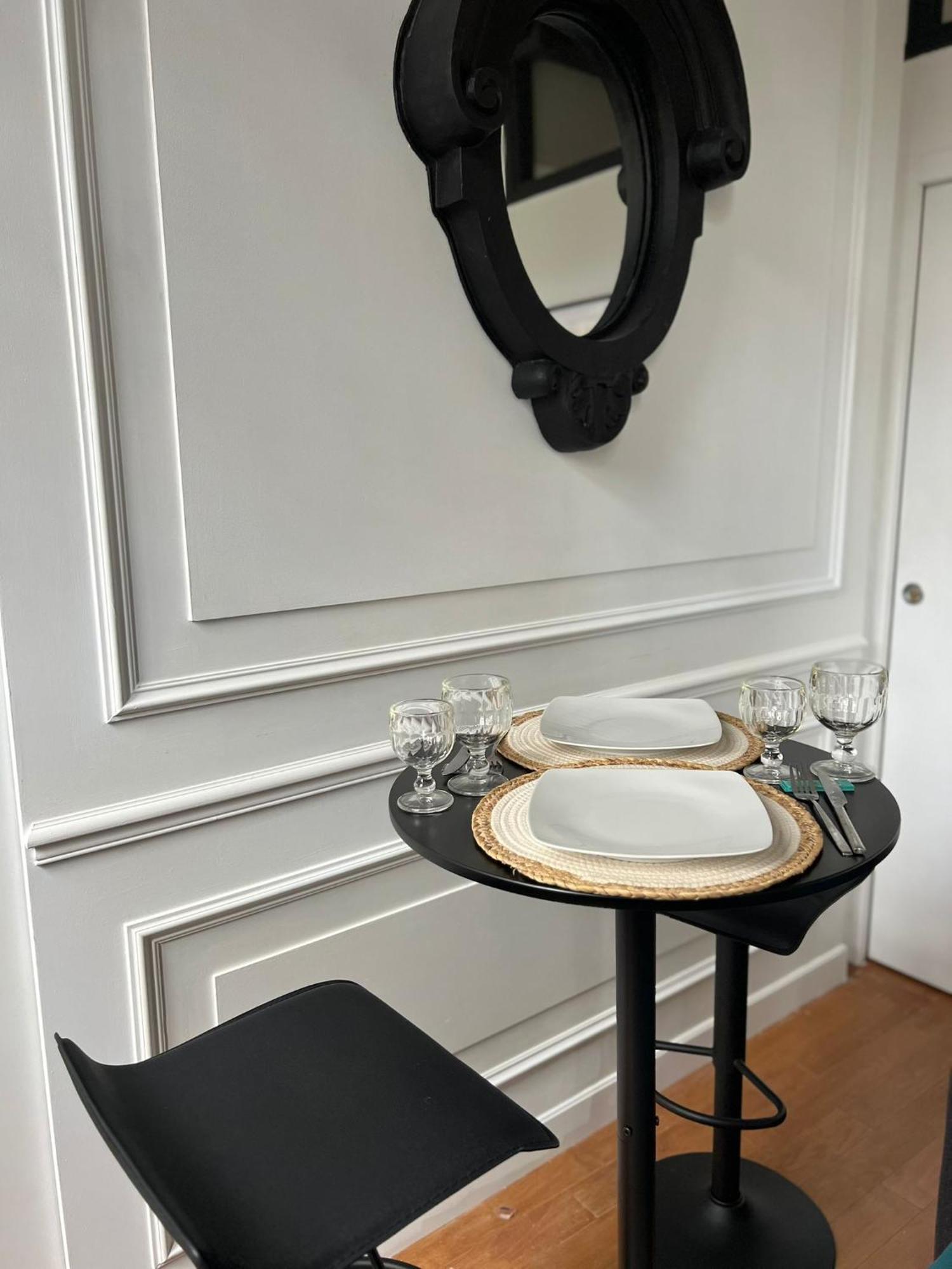 Un Studio Cosy Au Coeur De Paris 17 Batignolles , Monceau Ngoại thất bức ảnh